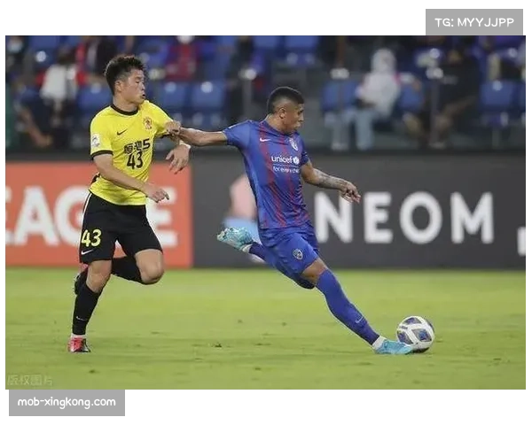 亚冠联赛第四轮 武里南联主场2比0战胜上海海港取重要三分